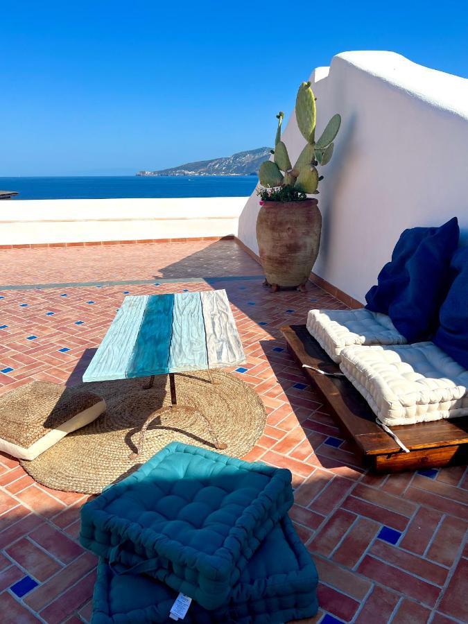 Bed and Breakfast Antica Dimora Santa Marina Salina Exterior foto
